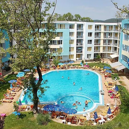 One Bedroom At Yassen Complex. 5 Mins To The Beach 아파트 *